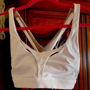 Lululemon sports bra ❤️